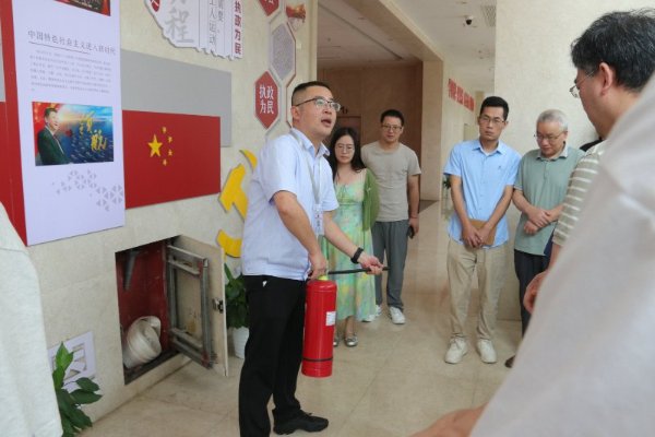 人人讲安全 个个会应急 ——PP王者电子公司开展2026年“安全生产月”消防培训与演练活动